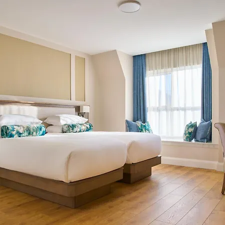 Hotel The